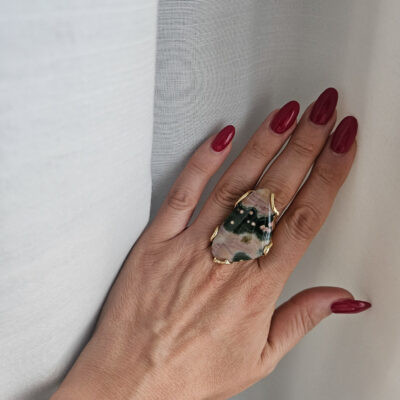 anello ovale in argento 925 placcato oro con pietra diaspro oceanico