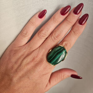 anello ovale in argento 925 placcato oro con pietra malachite naturale