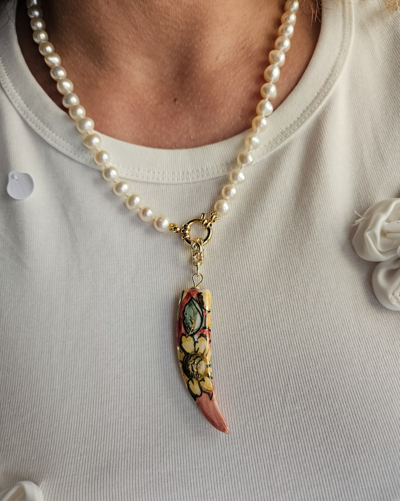 collana di perle con corno in ceramica di caltagirone 7