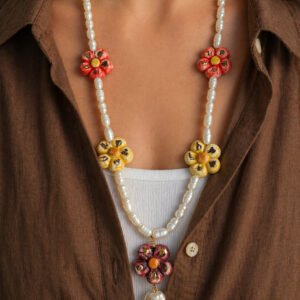Collana di Perle con Fiorellini in Ceramica di Caltagirone