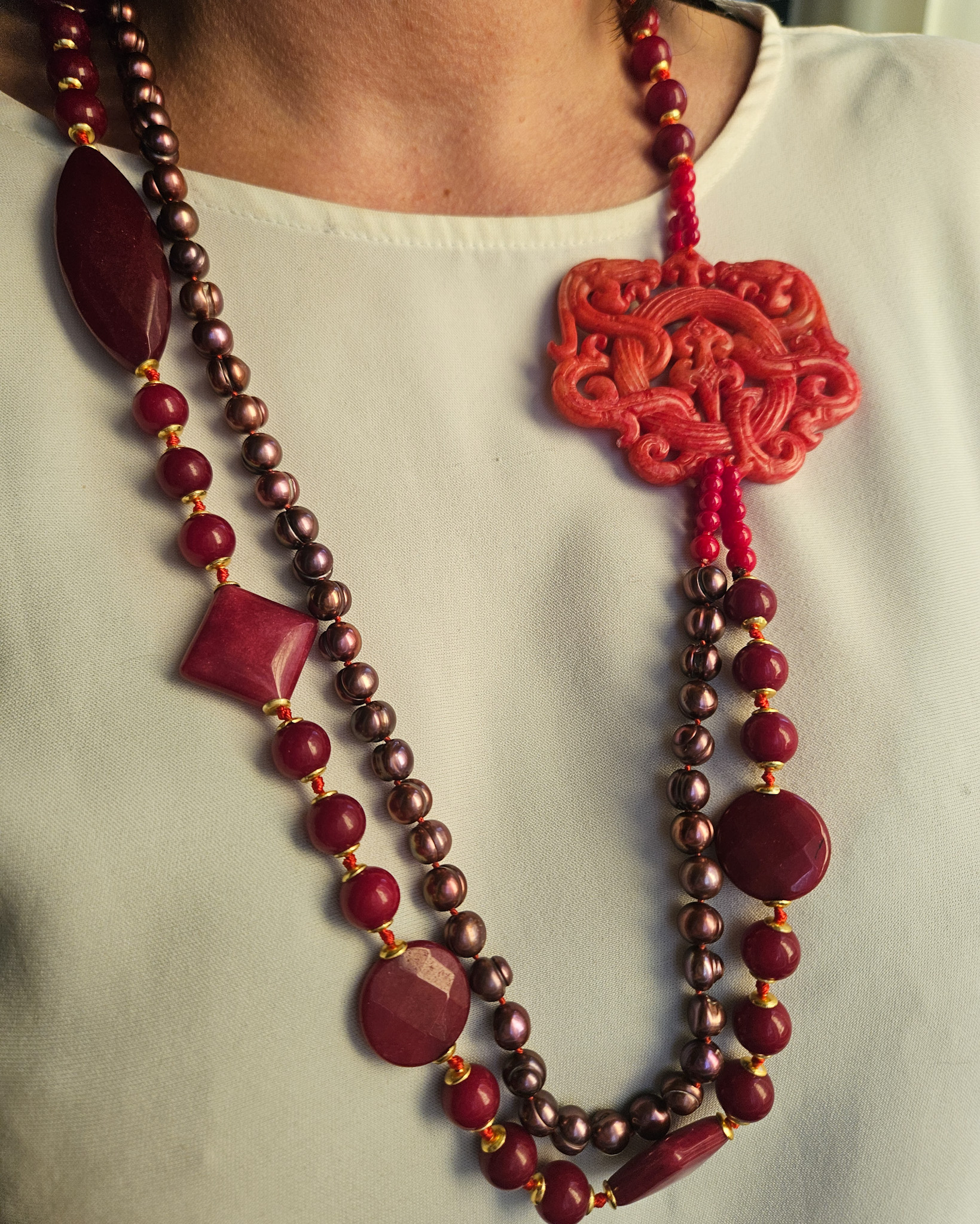 collana doppia con agata borgogna perle rosse e giada rossa 2