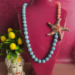 collana lunga siciliana con angelite giada rosa e stella marina in ceramica di caltagirone